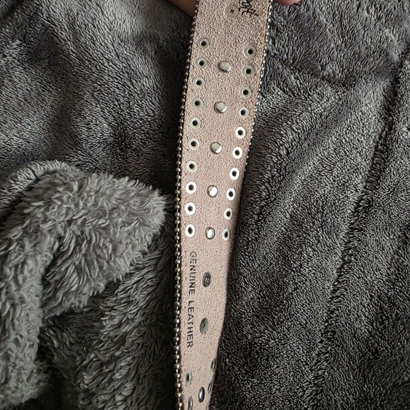 Blazin Roxx Silver and Black Embellished Belt - Picture 4 of 4